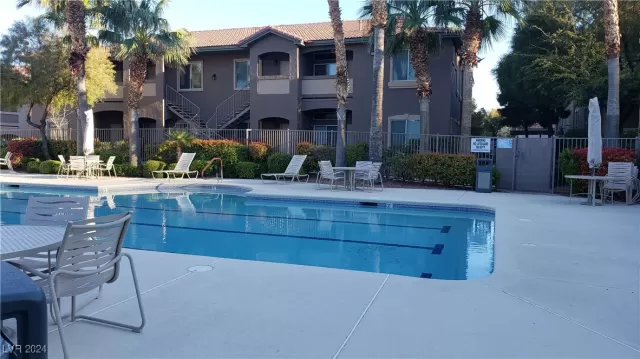 MLS: 2641998 Condo For Sale