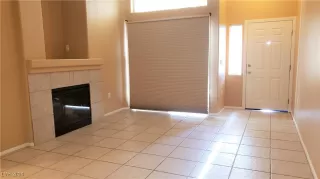 Photo #1: 2641998 Listing 
