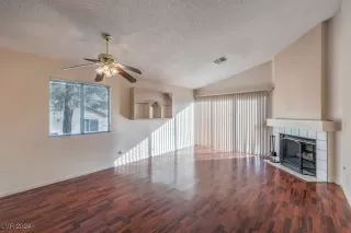 Photo #5: 2642048 Listing 