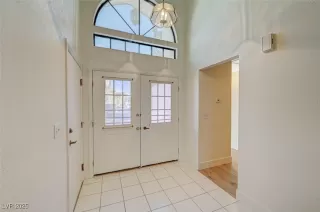 Photo #2: 2642051 Listing