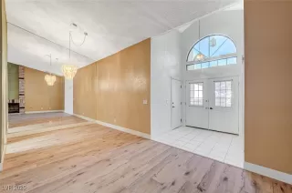 Photo #3: 2642051 Listing