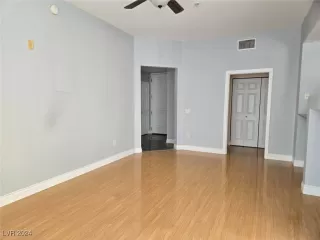 Photo #6: 2642066 Listing 