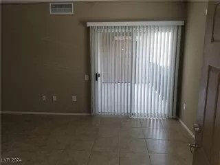 Photo #2: 2642080 Listing 