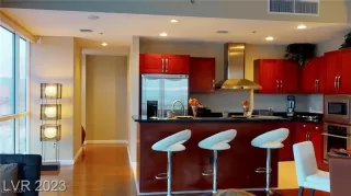 Photo #1: 2642081 Listing 