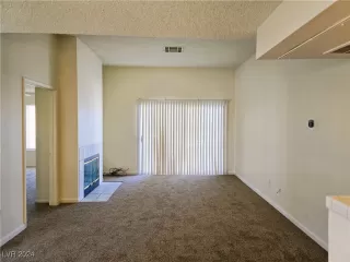 Photo #2: 2642097 Listing 