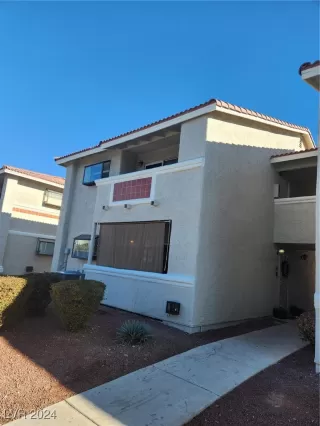 Photo #2: 2642167 Listing 