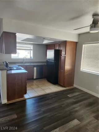 Photo #5: 2642167 Listing 