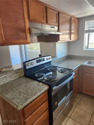 Photo #6: 2642167 Listing 