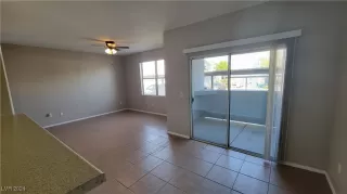 Photo #3: 2642188 Listing 