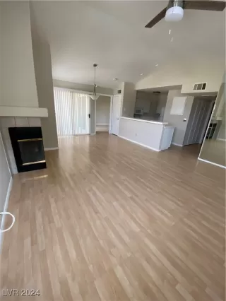 Photo #5: 2642201 Listing 