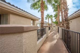 Photo #3: 2642204 Listing 