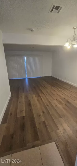 Photo #3: 2642239 Listing 