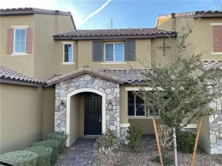 Photo #1: 2642310 Listing 