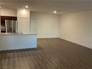 Photo #2: 2642310 Listing 