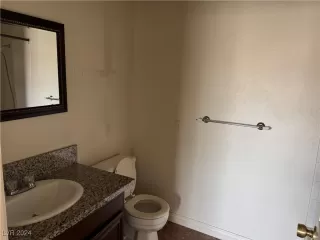 Photo #5: 2642324 Listing 