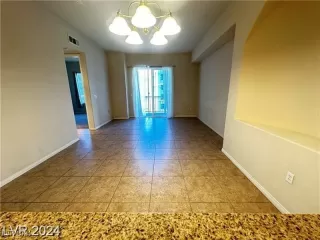 Photo #5: 2642329 Listing 