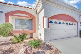 Photo #1: 2642367 Listing