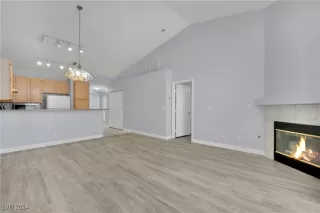 Photo #6: 2642367 Listing