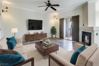 Photo #1: 2642418 Listing