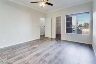 Photo #6: 2642418 Listing