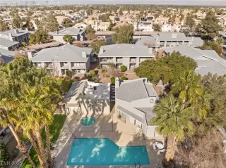 Photo #1: 2642442 Listing 