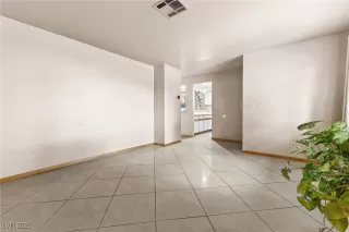 Photo #6: 2642442 Listing 