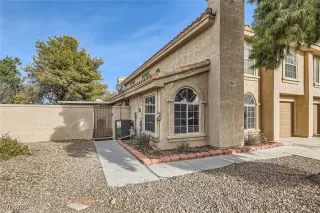 Photo #4: 2642472 Listing