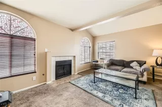 Photo #6: 2642472 Listing