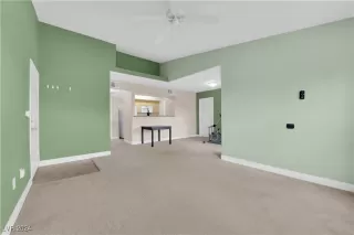 Photo #6: 2642482 Listing