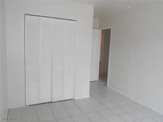 Photo #6: 2642516 Listing 