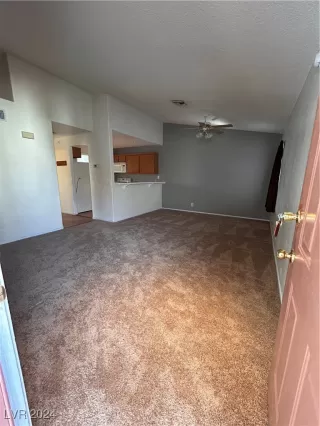 Photo #2: 2642538 Listing 