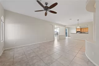 Photo #3: 2642600 Listing 