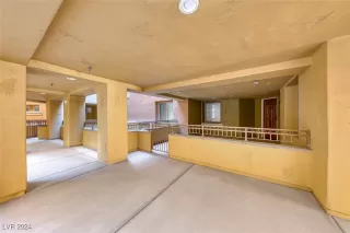 Photo #4: 2642601 Listing 