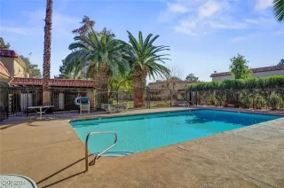 Photo #3: 2642611 Listing 