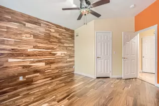 Photo #5: 2642614 Listing