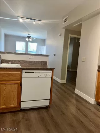 Photo #6: 2642632 Listing 