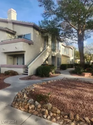 Photo #2: 2642642 Listing 