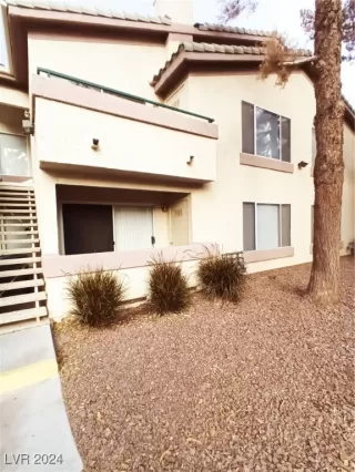 Photo #6: 2642642 Listing 