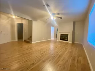 Photo #3: 2642705 Listing