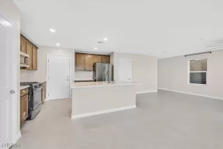 Photo #5: 2642710 Listing 