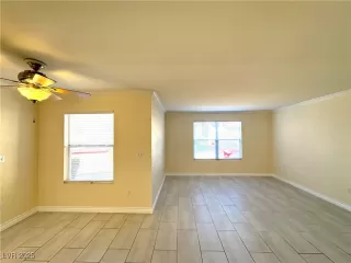 Photo #2: 2642722 Listing 