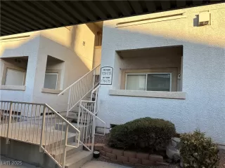 Photo #1: 2642727 Listing 