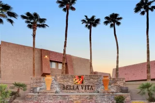 Photo #2: 2642750 Listing