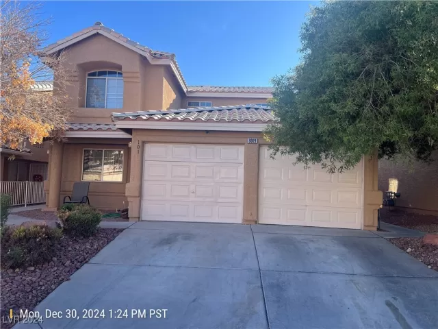 MLS: 2642755 Condo For Sale