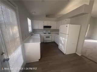 Photo #3: 2642755 Listing 