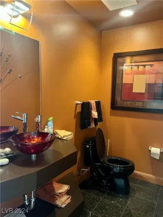 Photo #3: 2642765 Listing