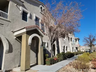 Photo #1: 2642773 Listing 