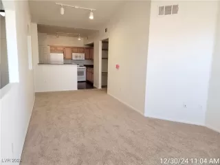 Photo #3: 2642773 Listing 