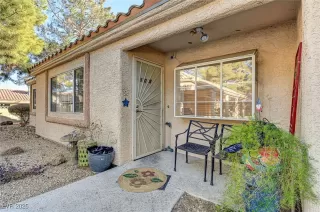 Photo #1: 2642803 Listing 