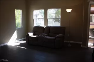 Photo #4: 2642858 Listing 